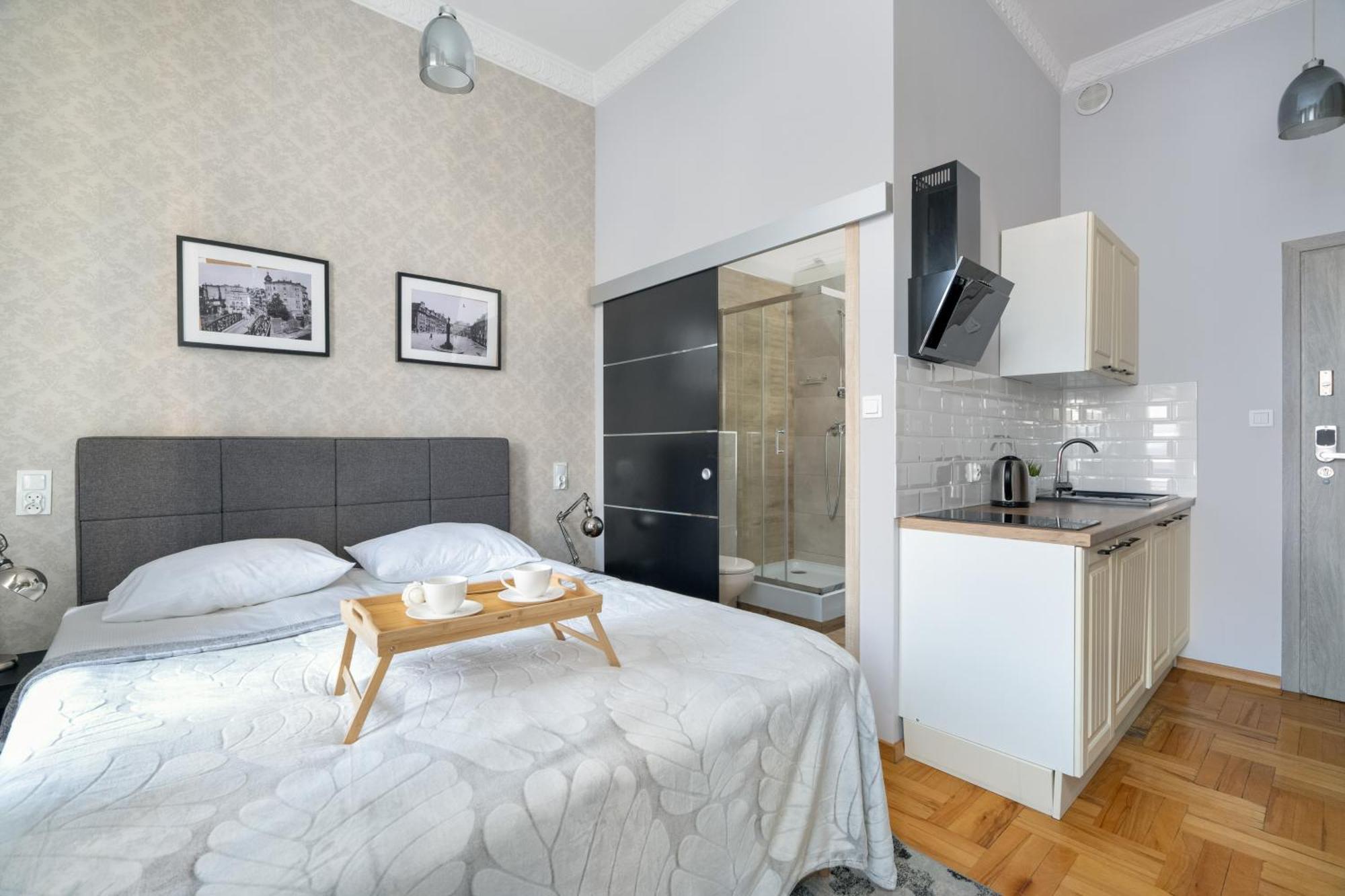 Przytulne Studia Very Berry W Poznaniu Blisko Parku By Noclegi Renters Extérieur photo